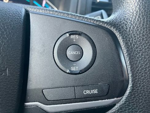 Used 2019 Honda Odyssey LX image 16