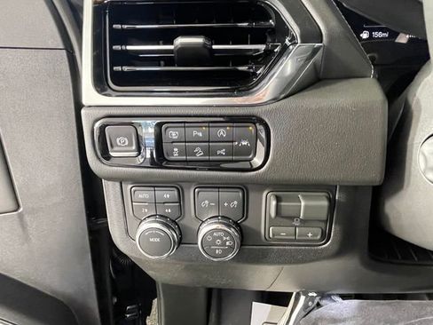 New 2026 GMC Yukon Denali w/ Denali Reserve Package image 11