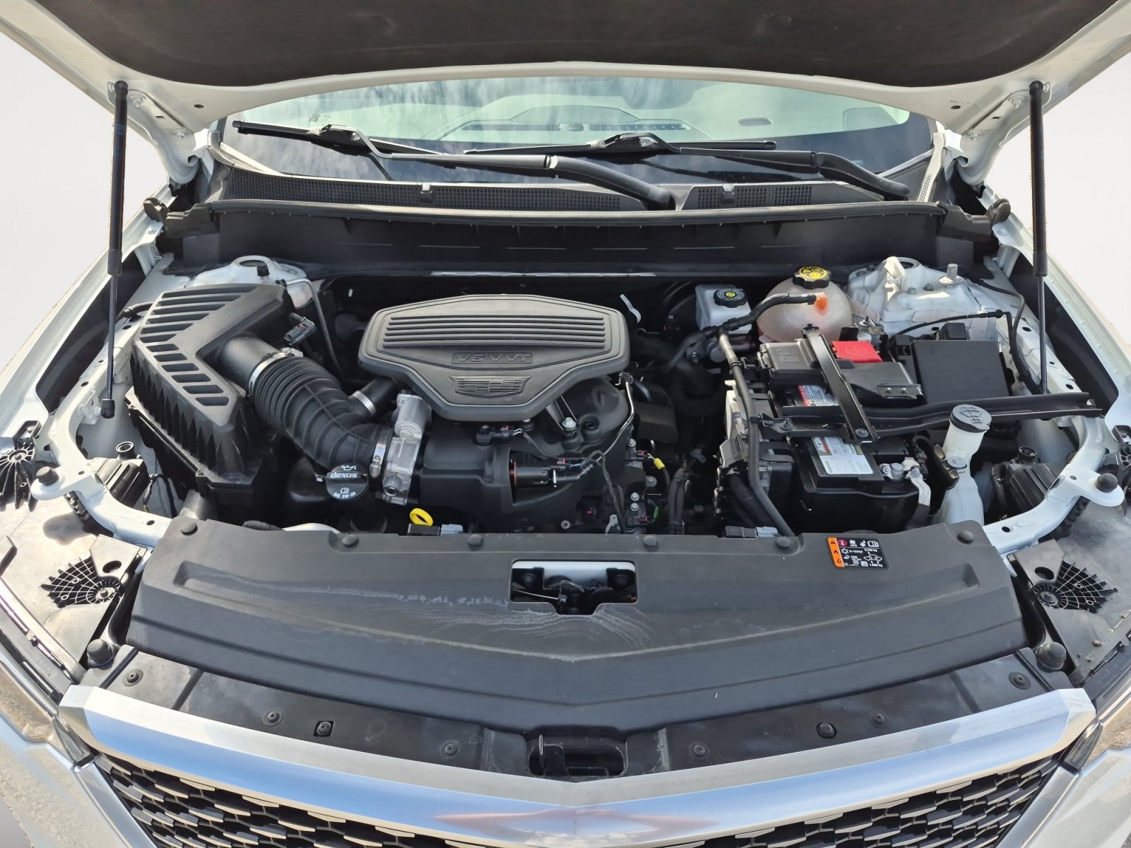 Used 2021 Cadillac XT6 Premium Luxury w/ LPO, Floor Liner Package FWD image 32