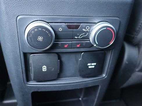 Used 2021 Ford Explorer Limited w/ Equipment Group 301A AWD/4WD image 28