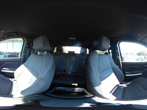 Used 2024 Toyota Tacoma TRD Off-Road AWD/4WD image 41
