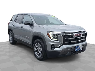 Used 2025 GMC Terrain Elevation