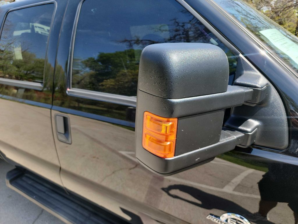 Used 2016 Ford F350 XLT w/ XLT Interior Package AWD/4WD image 16
