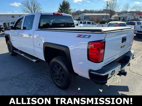 Used 2015 Chevrolet Silverado 3500 LT w/ LT Convenience Package image 4