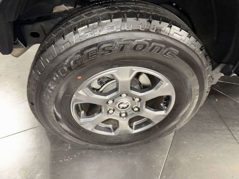 Used 2024 Ford Bronco Big Bend image 13