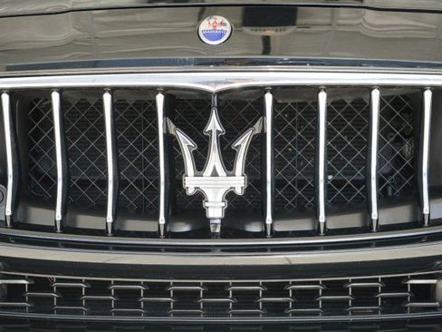Used 2019 Maserati Ghibli S Q4 AWD/4WD image 82