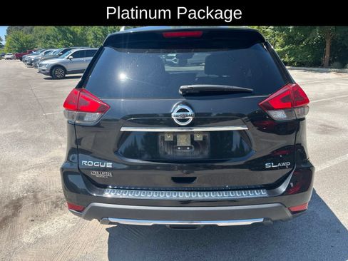 Used 2018 Nissan Rogue SL w/ Premium Package AWD/4WD image 4