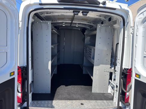 Used 2023 Ford Transit 250 Medium Roof w/ Upfitter Package RWD image 40