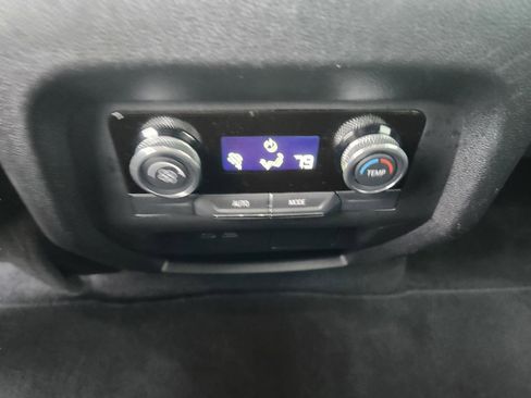 Used 2025 Buick Enclave Sport Touring image 26