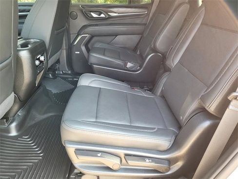 Used 2023 GMC Yukon Denali image 18