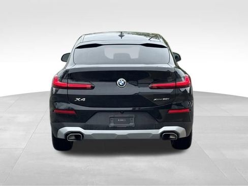 Certified 2024 BMW X4 xDrive30i w/ Premium Package image 8