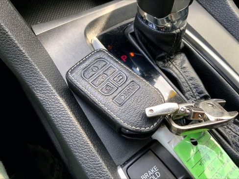 Used 2019 Honda Civic Sport image 11