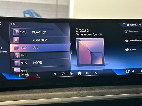Used 2025 BMW X5 sDrive40i RWD image 23