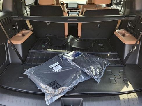 New 2026 Hyundai Santa Fe Limited image 8