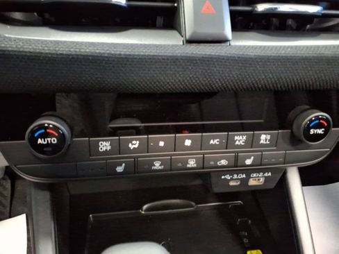 New 2026 Subaru Outback Limited image 9