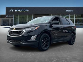 Used 2020 Chevrolet Equinox LS w/ LS Convenience Package image 1
