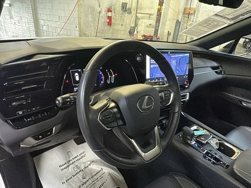 Used 2023 Lexus RX 350 Premium w/ Accessory Package (Z1) AWD/4WD image 13