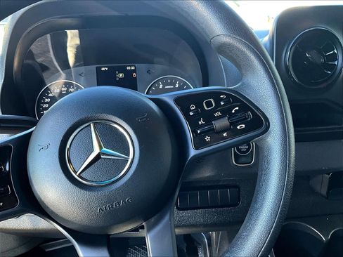 Used 2023 Mercedes-Benz Sprinter 2500 image 23