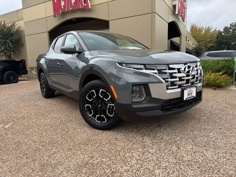 Used 2024 Hyundai Santa Cruz SEL image 1