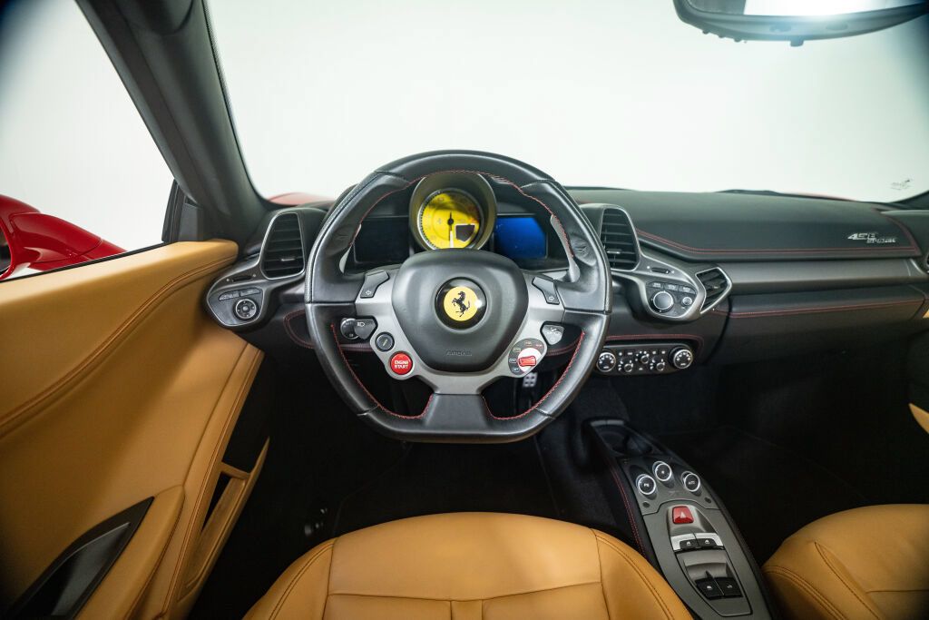 Used 2014 Ferrari 458 Spider RWD image 14