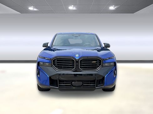 Used 2023 BMW XM w/ M Driver's Package AWD/4WD image 6