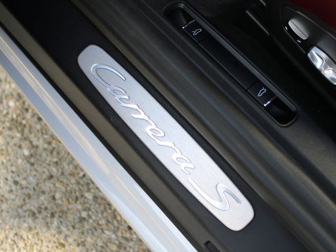 Certified 2019 Porsche 911 Carrera S image 27