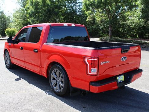 Used 2015 Ford F150 XL w/ Equipment Group 101A Mid RWD image 3
