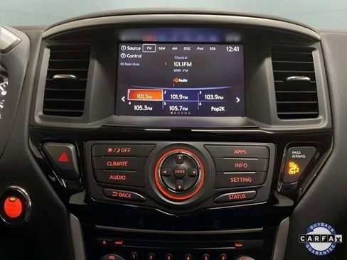 Used 2019 Nissan Pathfinder SV image 46