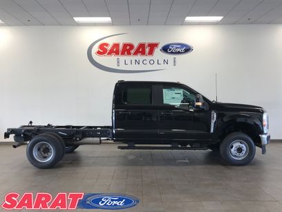 New 2026 Ford F350 XL w/ XL Chrome Package