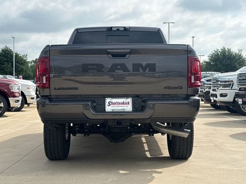 New 2026 RAM 2500 Laramie w/ Night Edition AWD/4WD image 8