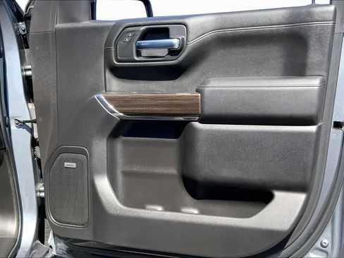 Used 2022 Chevrolet Silverado 1500 RST w/ Convenience Package II RWD image 23