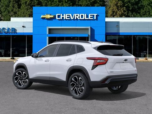 New 2025 Chevrolet Trax RS w/ Driver Confidence Package image 27