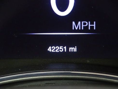 Used 2021 Jeep Grand Cherokee Trailhawk image 32