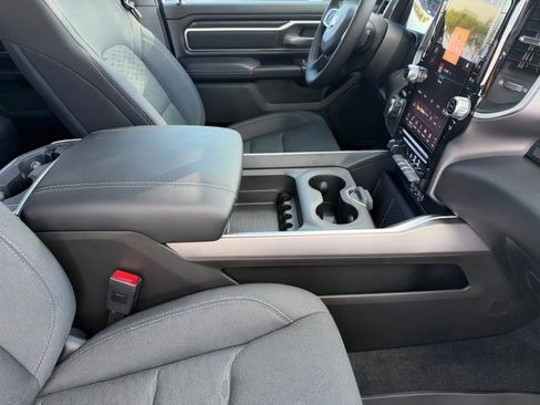 New 2026 RAM 1500 Big Horn AWD/4WD image 11