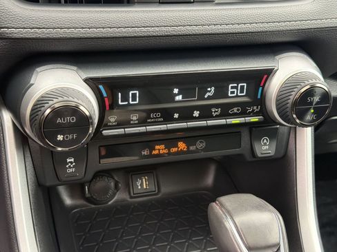Used 2023 Toyota RAV4 XLE Premium FWD image 18