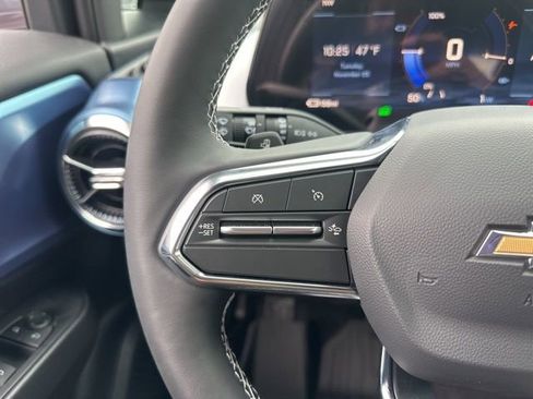 New 2026 Chevrolet Equinox EV LT image 14