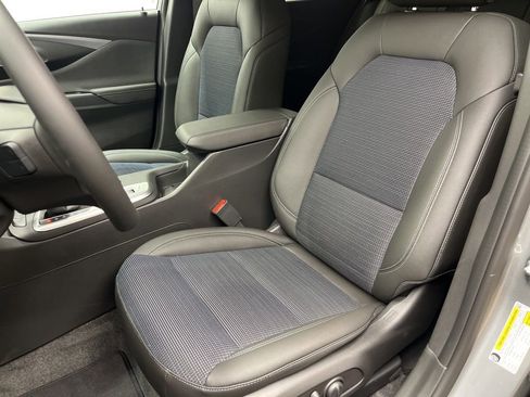 New 2026 Buick Envista Preferred w/ Convenience I Package FWD image 8