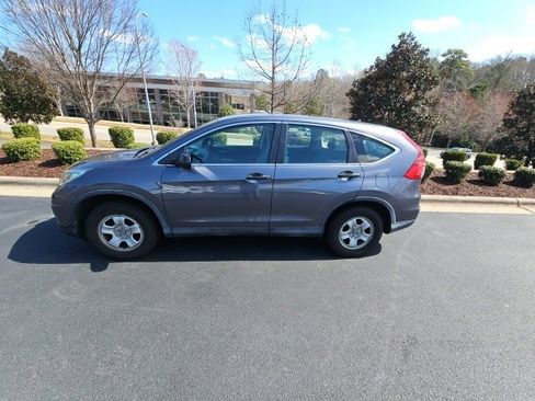 Used 2016 Honda CR-V LX image 1