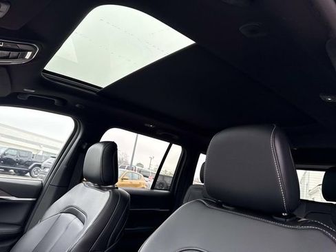 New 2026 Jeep Grand Cherokee Limited AWD/4WD image 10