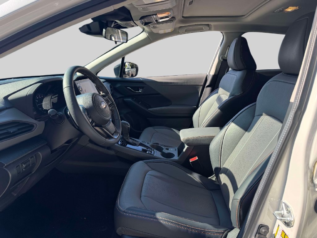 Used 2024 Subaru Crosstrek 2.5i Limited AWD/4WD image 16
