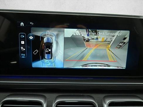 New 2026 Mercedes-Benz GLS 450 4MATIC image 16