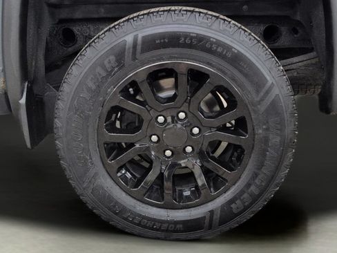 Used 2014 GMC Sierra 1500 SLE w/ SLE Value Package AWD/4WD image 29