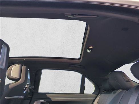 Certified 2025 BMW i7 eDrive50 RWD image 20