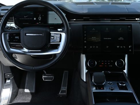 Used 2023 Land Rover Range Rover SE AWD/4WD image 28