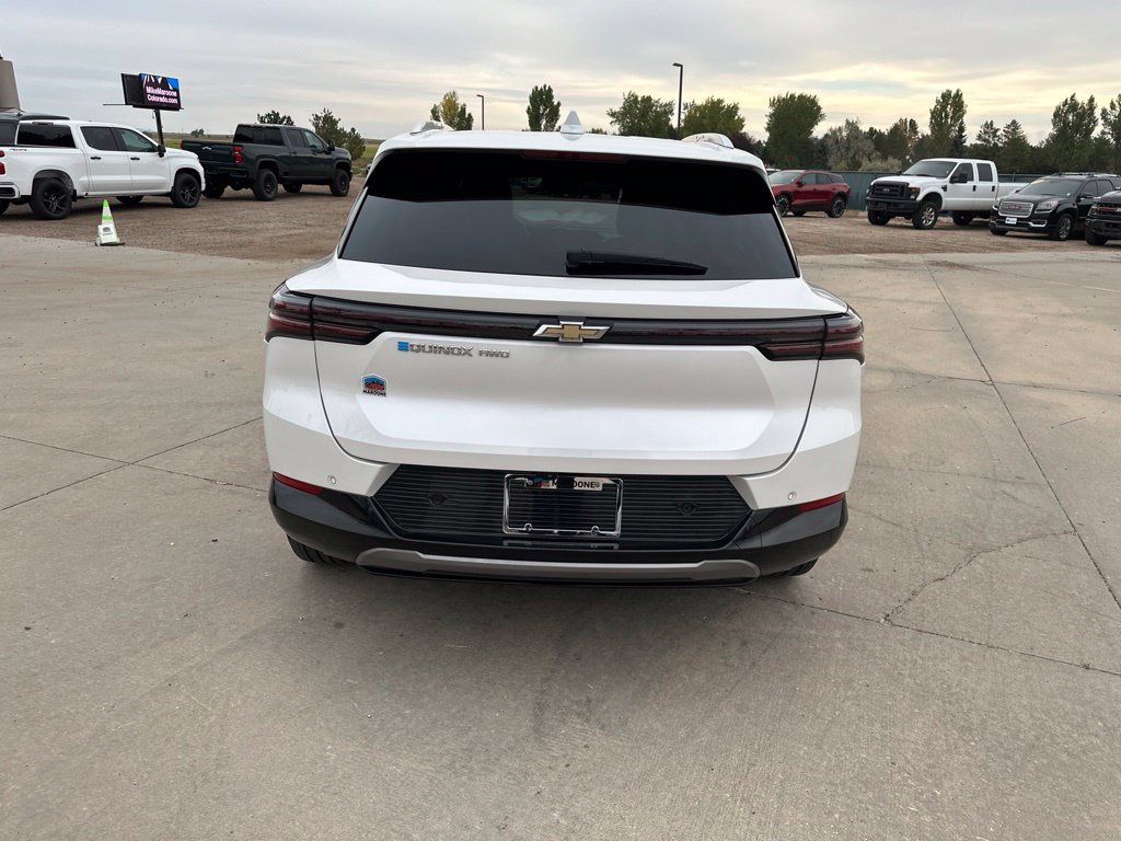 Certified 2024 Chevrolet Equinox EV LT AWD/4WD image 34