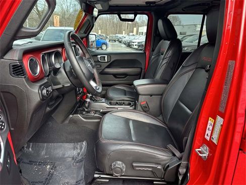 Certified 2018 Jeep Wrangler Unlimited Rubicon w/ Dual Top Group image 12