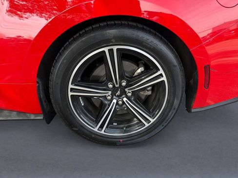 Used 2024 Ford Mustang Convertible RWD image 14