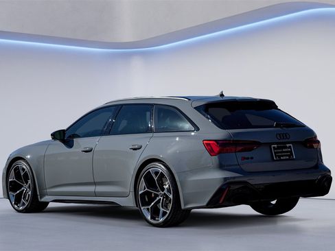 Used 2025 Audi RS 6 performance image 6