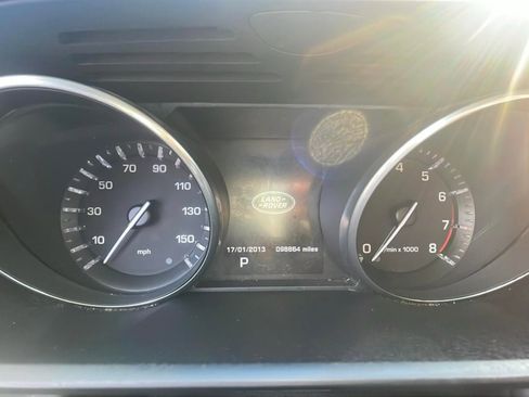 Used 2014 Land Rover Range Rover Sport HSE AWD/4WD image 12