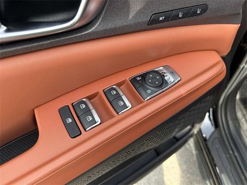 New 2026 Kia Carnival EX image 11